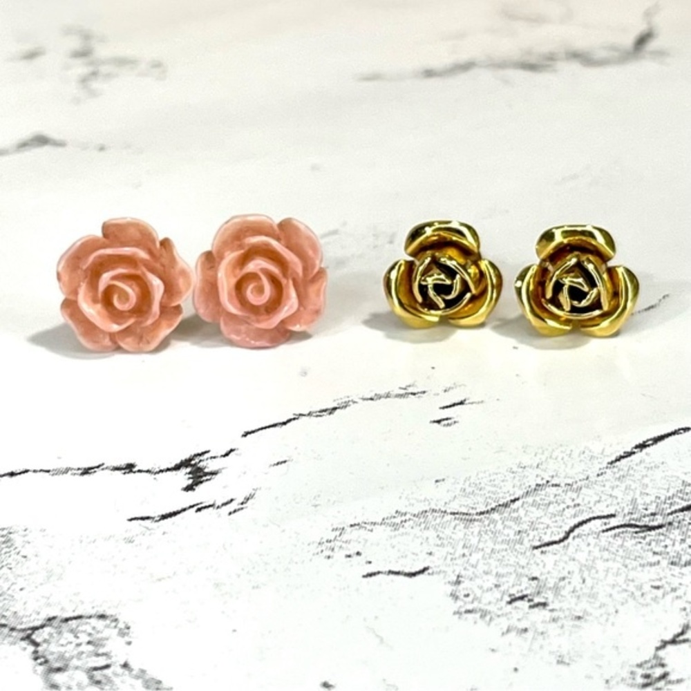 2 pair Rose Stud Earrings pink & gold